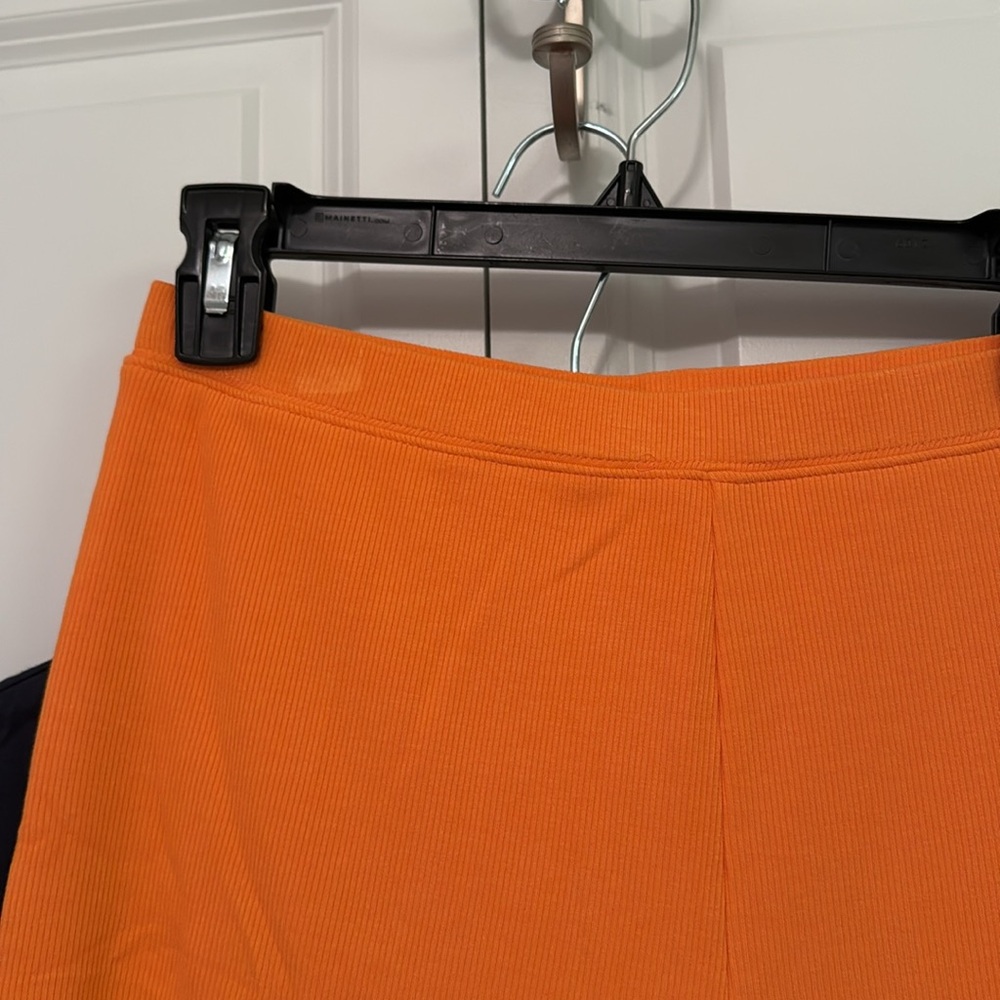 WHITE FOX Excellent Condition Navy/Orange T Shirt Set - Picture 12 of 15